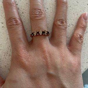 Vintage 18kt gold filled band ruby